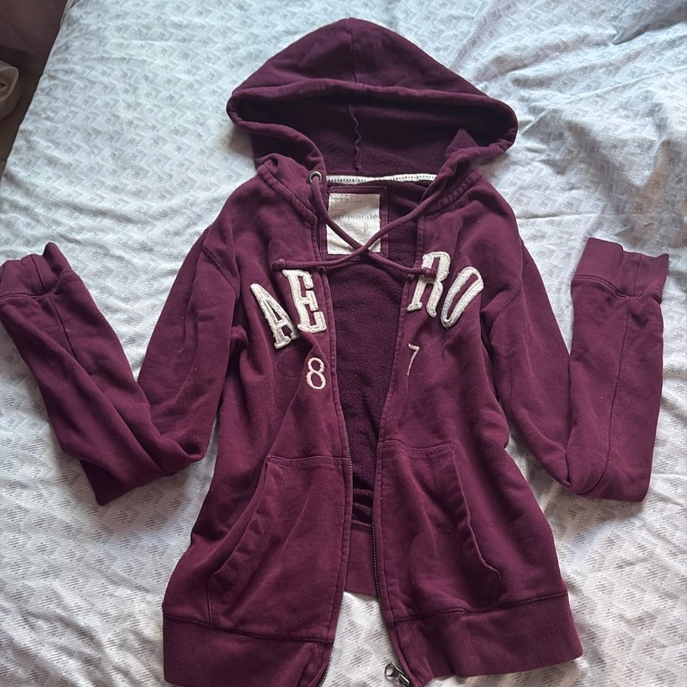 Y2k aeropostale zip up sweater